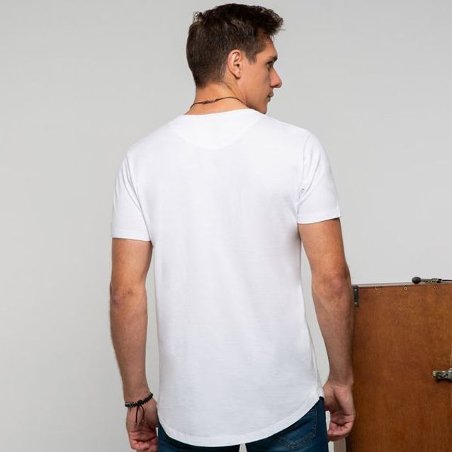 Camiseta Masculina Longline Branca Keydesign Key Design Camiseta Masculina Longline Branca Keydesign Key Design